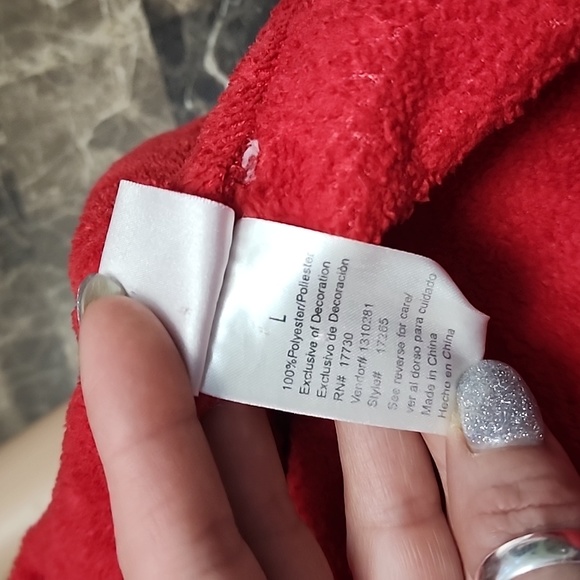 Robe - Picture 6 of 7